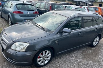 Toyota Avensis 2.2 Diesel fajny stan ,OKAZJA !!!