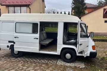 Mercedes MB100 w super stanie technicznym książka serwisowa